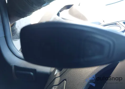 2017 Ford Focus из США, поврежденный, VIN 1FADP3L95HL333271